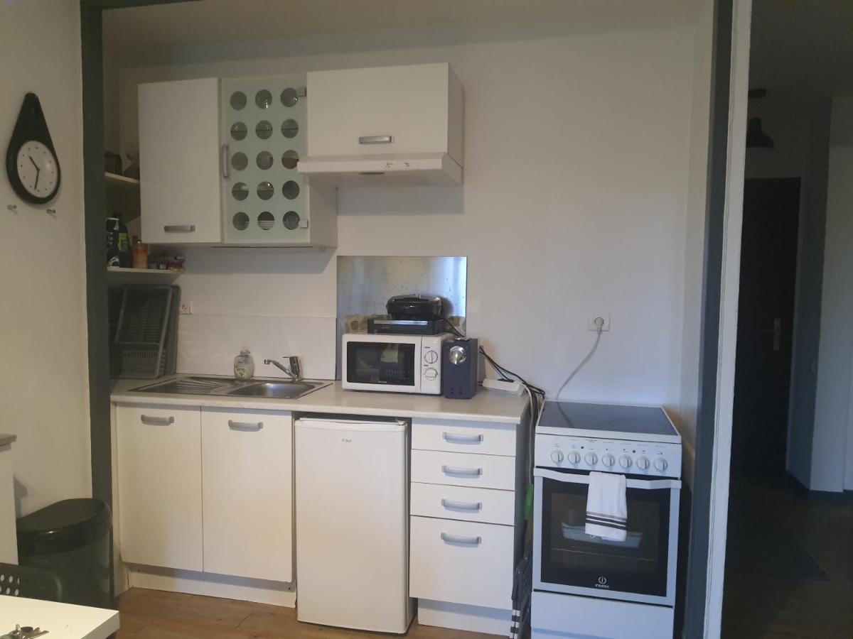 Apartamento Agradable Tarbes Exteriör bild
